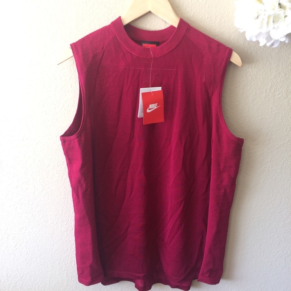 Nike Women's Tech Knit Sleeveless Top - Picture 1 of 4